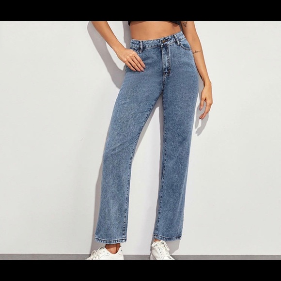 HIGH RISE MOM JEANS - Picture 3 of 3
